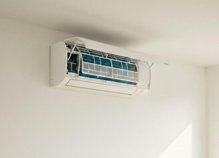 Servis a čistenie klimatizácie šetrí zdravie a peňaženku?